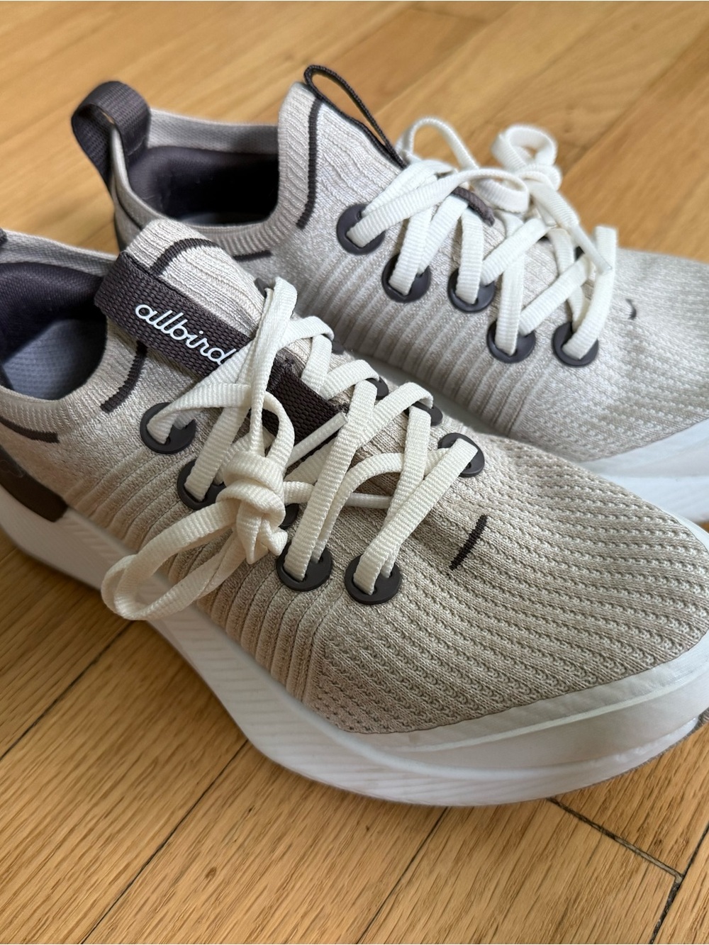 ALLBIRDS Women's Tree Glider, Natural White/Beige (Blizzard Sole), W6, worn once - Picture 4 of 13